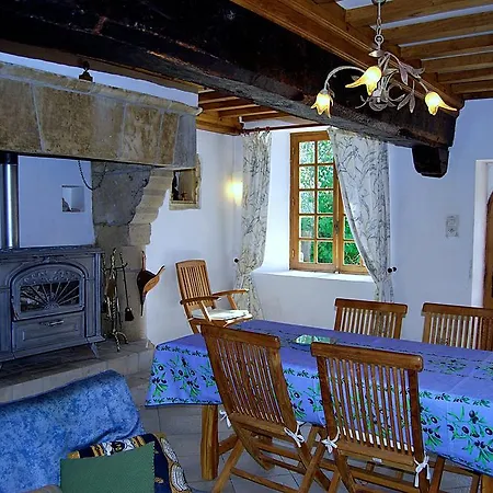 Les Fontaines Villa *